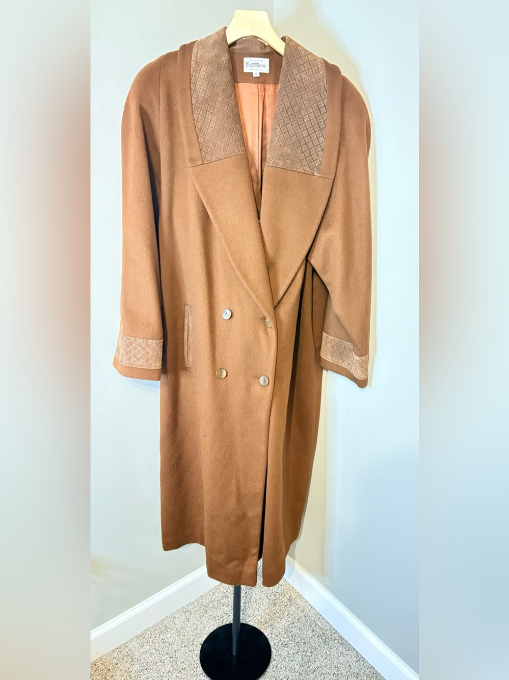 Vintage Projects Chocolate brown long wool blend coat shoulder pads Size 16